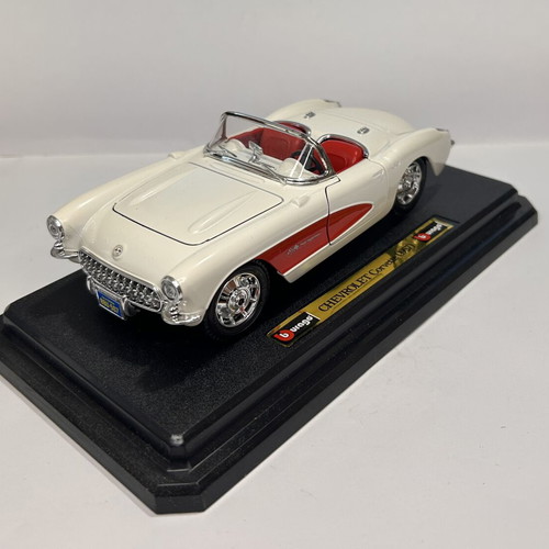 Bburago 1994 No 1524 Chevrolet Corvette 1957 σαν καινούργιο