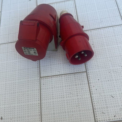 Industrial plug