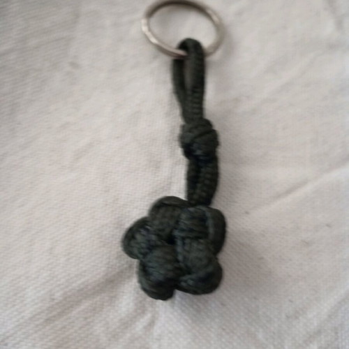 Star keychain new, green