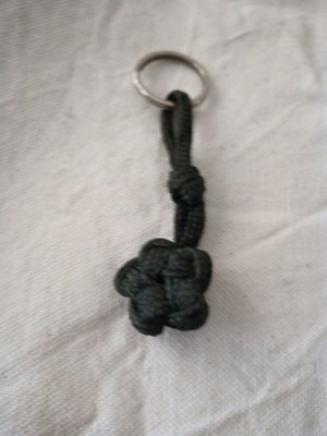 Star keychain new, green