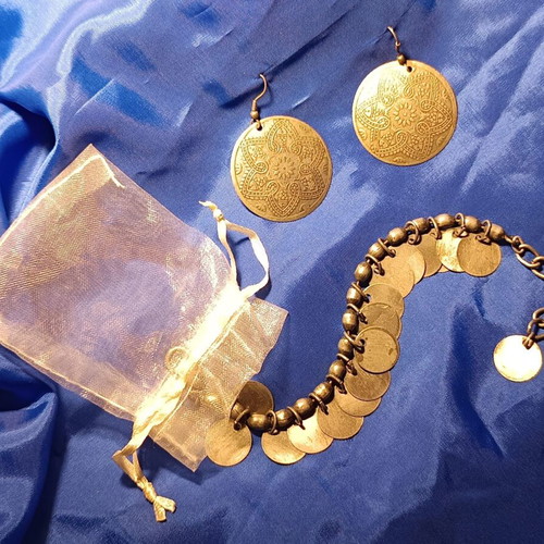 Ethnic Bohemian Style Bracelet and Earrings Set like new, silver