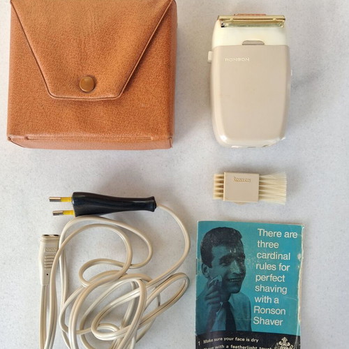 Ronson electric shaver vintage used, made in England