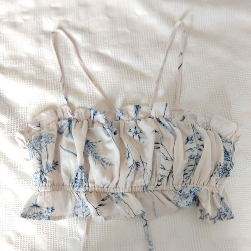Crop top small floral H&M like new, linen blend, white and turquoise
