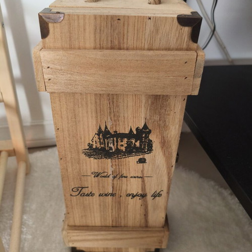 Wooden wine bottle holder rustic, like new