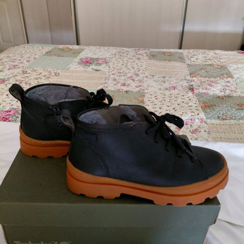Camper boots for boys size 32 like new, blue
