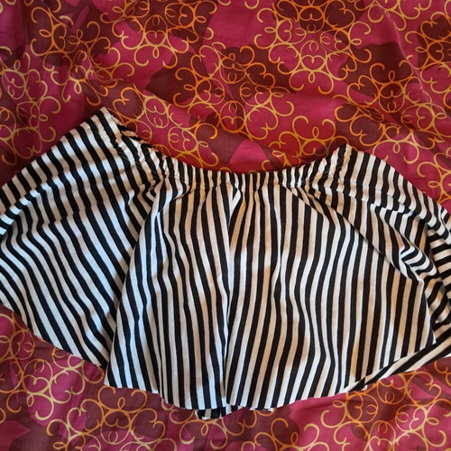 Vips strapless women's top like new, striped black and white with ruffles