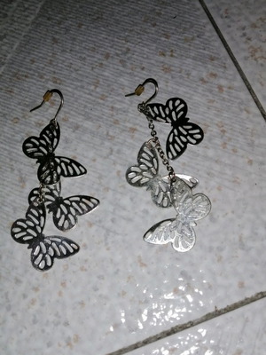 Butterfly earrings in silver color