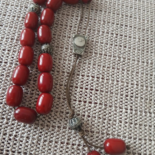 Old bakelite komboloi, 30 cm, 35 grams, 22 beads