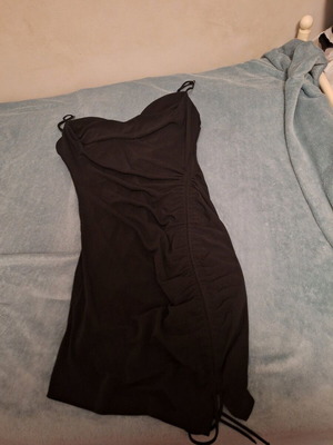 Zara black dress used with ruching, size L/M