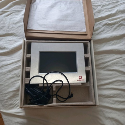 Digital photo frame new, opened packaging, missing stand