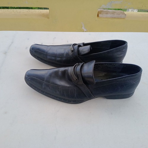 Guess men's used black shoes size 48 classic loafers