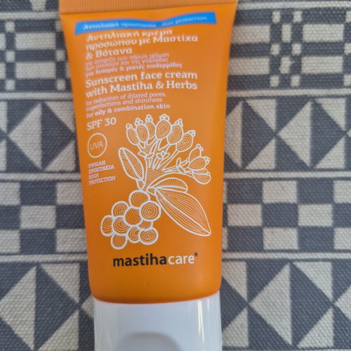 Mastihacare face sunscreen with herbs SPF 30, 50ml, new with gift pouch