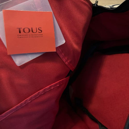 Tous toiletry bag unused, excellent condition with case