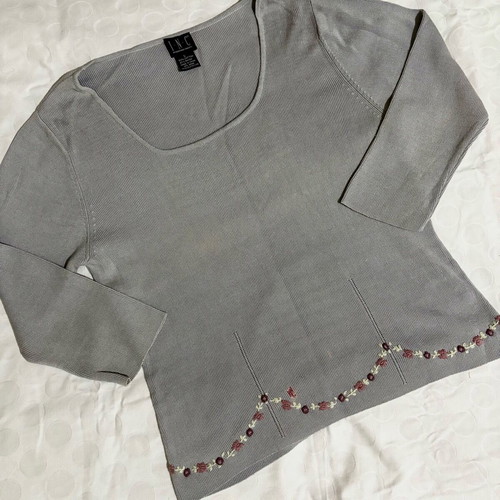 I.N.C vintage blouse like new, gray, size M with 3/4 sleeves