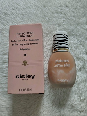 Sisley Phyto-Teint Ultra Eclat 3N apricot foundation like new