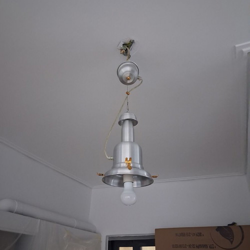 Ceiling light like new