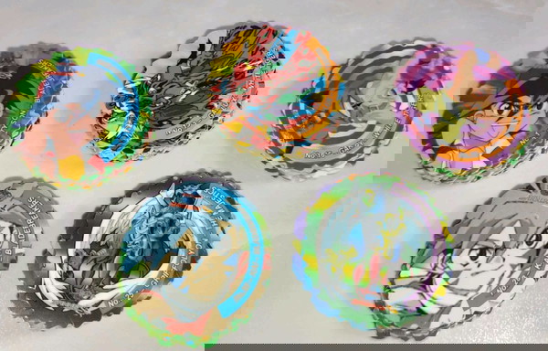 Τάπες - Σβούρες Beyblade!!