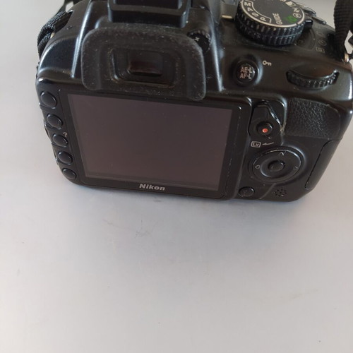 Nikon D3100 DSLR camera used with AF-S DX Nikkor 18-200mm f/3.5-5.6G ED VR lens