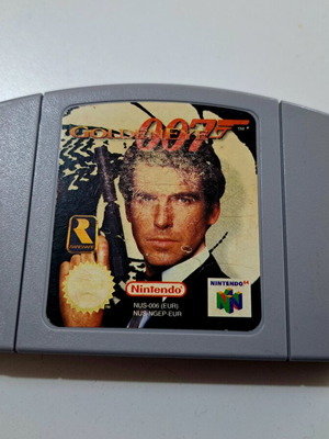 Goldeneye 007 Nintendo 64 game