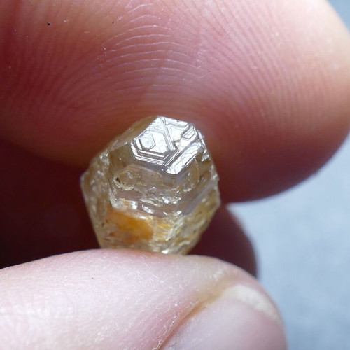 Yellow sapphire natural rough crystal 9.41 carats new