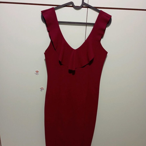 Bordeaux dress used, one size fits up to large, elastic fabric