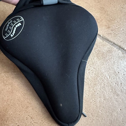 Crivit Memory Foam Bicycle Saddle Cover like new