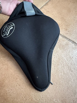 Crivit Memory Foam Bicycle Saddle Cover like new