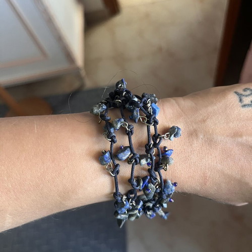 Bracelet handmade, like new, blue