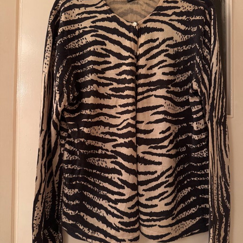 Zebre cardigan 100% silk size XL like new, black and beige