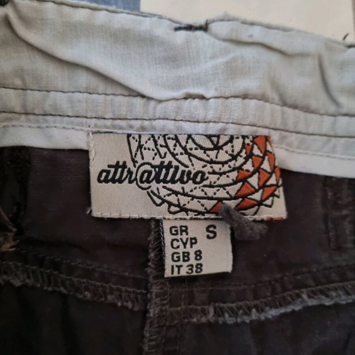 Attrattivo women's skinny pants size S like new, black