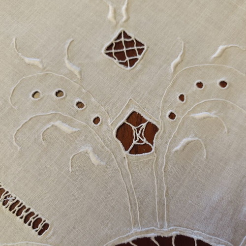 Handmade cutwork tablecloth 170x170, like new