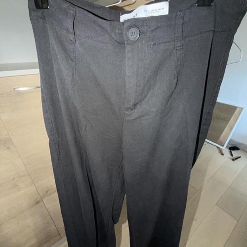 Bershka Black Wide Leg Trousers High Waist Size M Like New