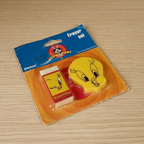 Tweety Looney Tunes 2000 erasers from Paxos new