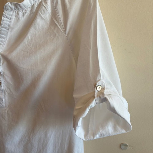 White cotton women's shirt like new, size M
