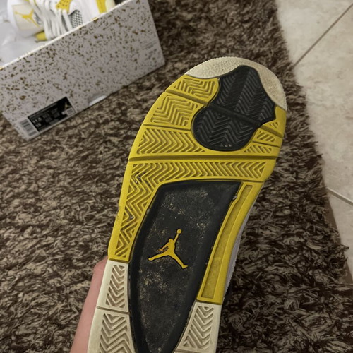 Jordan 4 Retro Vivid Sulfur sneakers, size 44, white and yellow