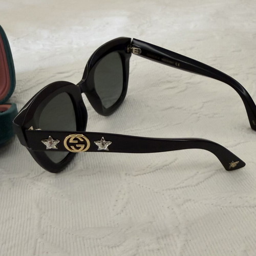 Gucci GG0208S001 sunglasses new, black and grey