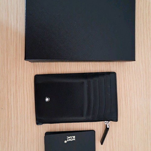 Mont Blanc cardholder with zipper and card slots like new, black