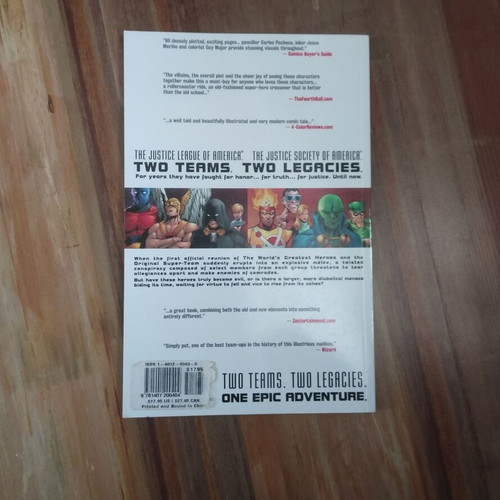 JLA/JSA Virtue and Vice graphic novel used