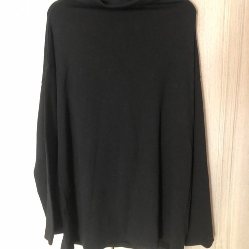 4tailors thin black sweater used, size M/L