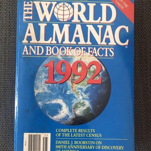 The World Almanac and Book of Facts 1992 used, English