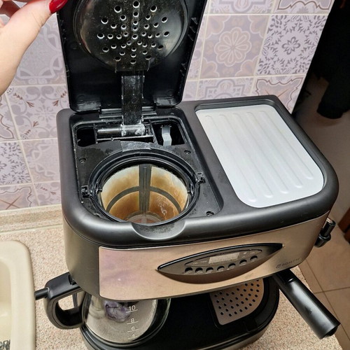 Dosette D2501 3-in-1 coffee maker used
