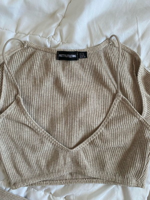 Pretty Little Thing blouse like a cardigan beige size M like new