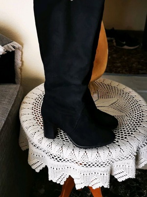 Boots new black size 38