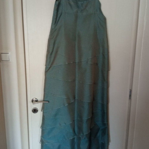 Evening dress*"" WAREHOUSE CLEARANCE*"*WHOEVER. GETS IT FIRST!