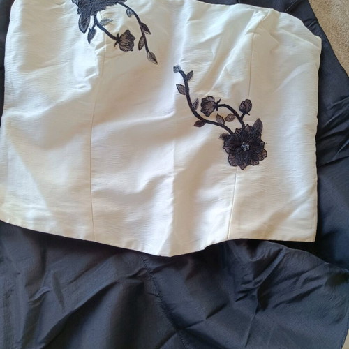 Evening set skirt and blouse size 54 like new, white