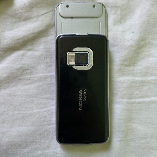 Nokia N81 phone like new, good battery