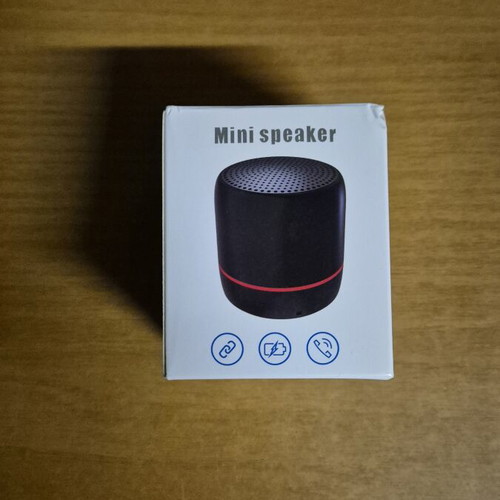 Mini speaker like new, portable Bluetooth