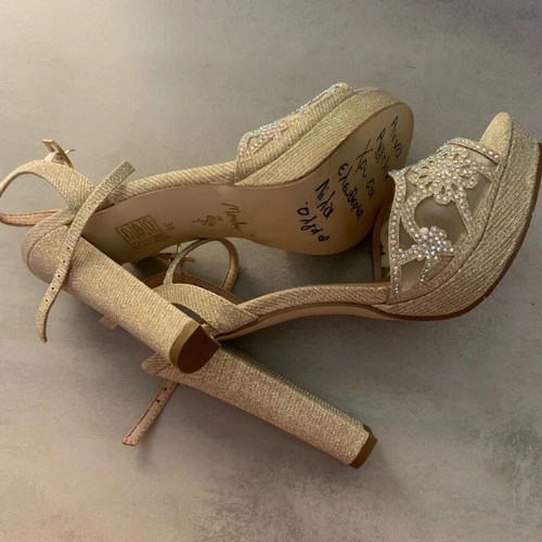 Mitropoulos Shoes Pumps like new, gold heels size 38