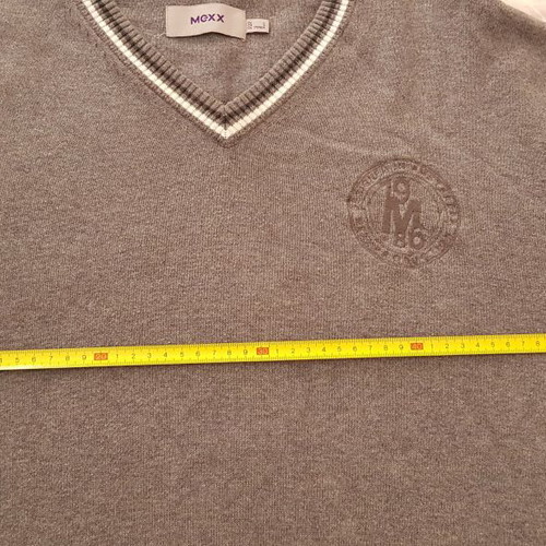 Mexx Fashion men's sweater gray V-neck Large like new