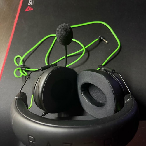 Razer Blackshark V2 X wired headset like new